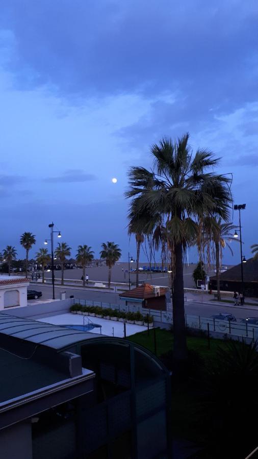 Lido Beachfront Torremolinos Extérieur photo